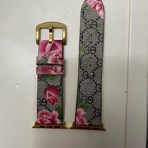 Faux Gucci iwatch Band - 42/44 mm